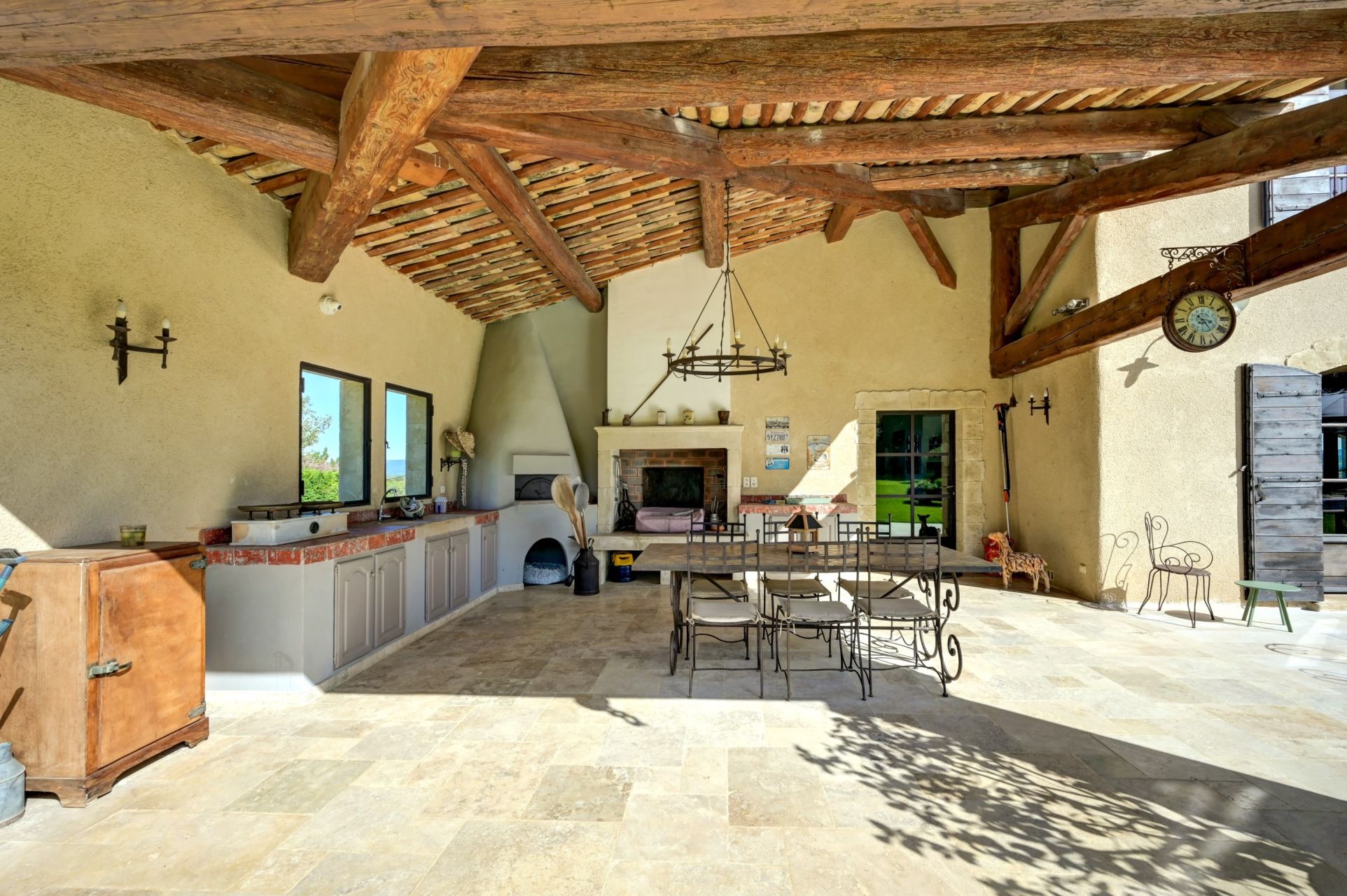 maison 8 Pièces en vente sur AIX EN PROVENCE (13100)