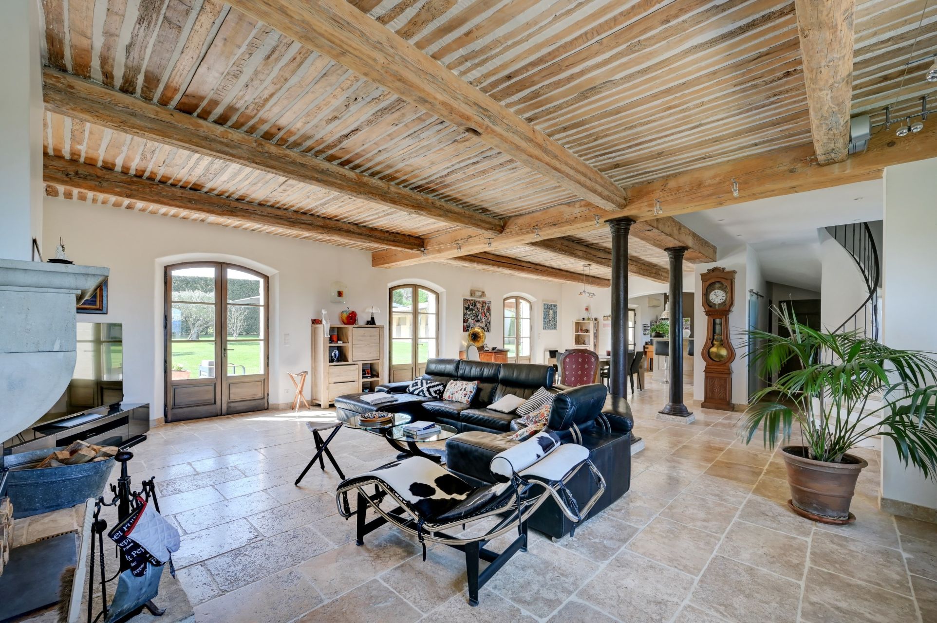 maison 8 Pièces en vente sur AIX EN PROVENCE (13100)