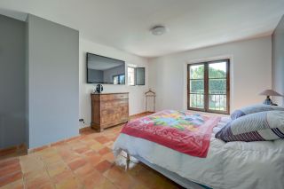 maison 8 Pièces en vente sur AIX EN PROVENCE (13100)