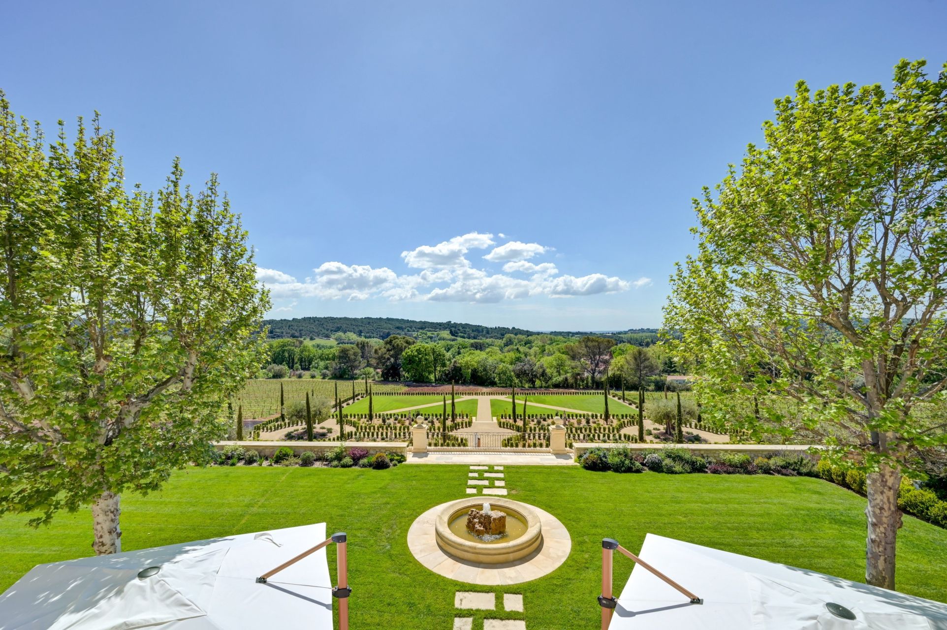 wine estate 20 Rooms for seasonal rent on AIX EN PROVENCE (13100)