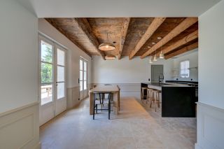 mas 6 Rooms for sale on MAUSSANE LES ALPILLES (13520)