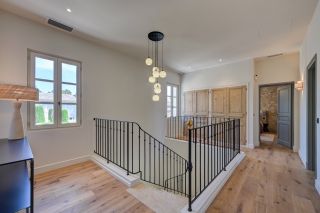 mas 6 Rooms for sale on MAUSSANE LES ALPILLES (13520)