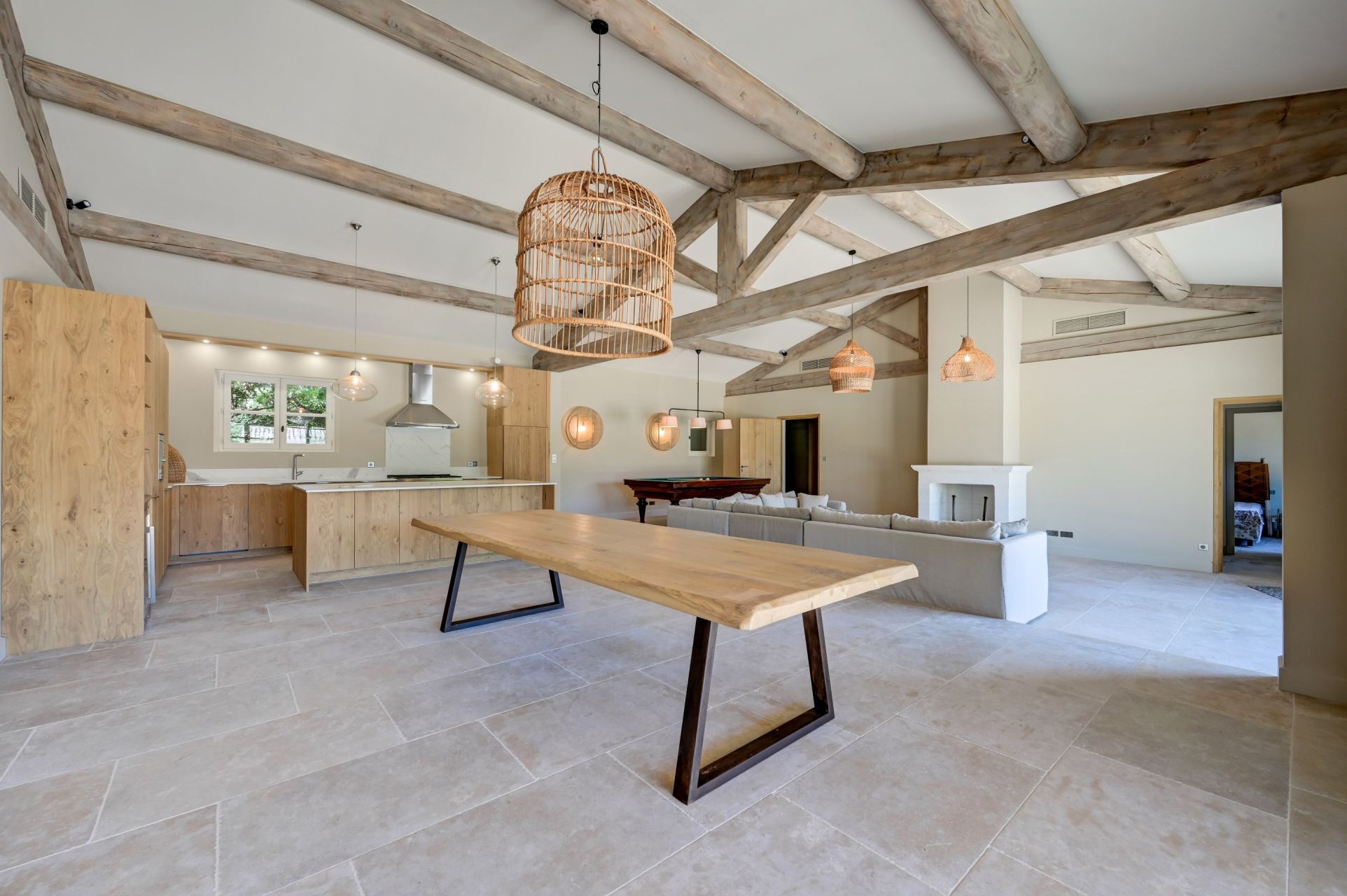 house 10 Rooms for sale on ST REMY DE PROVENCE (13210)