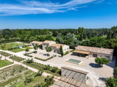 Sale House Saint-Rémy-de-Provence 10&nbsp;Rooms 460&nbsp;m²