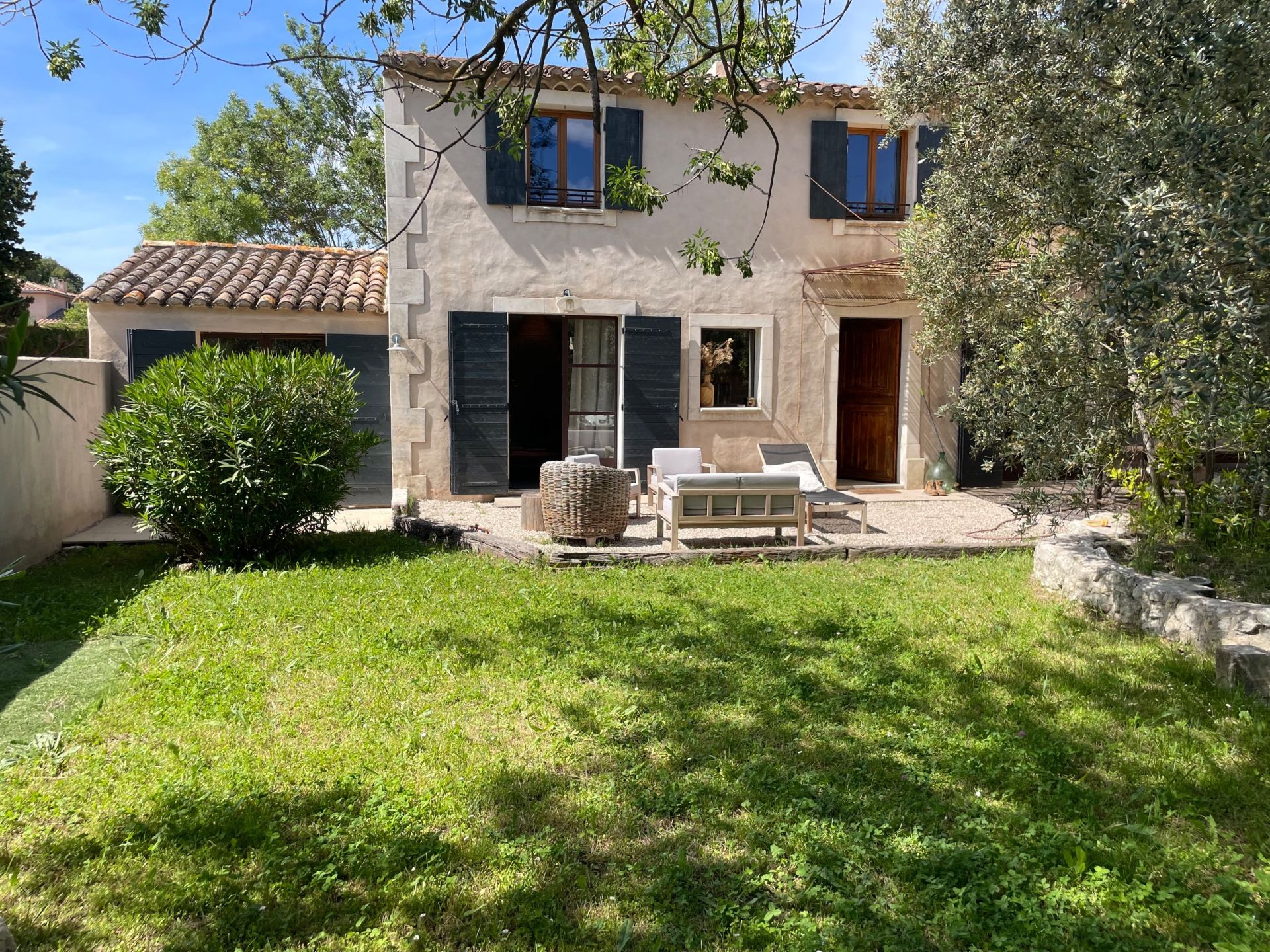 house 5 Rooms for sale on PARADOU (13520)