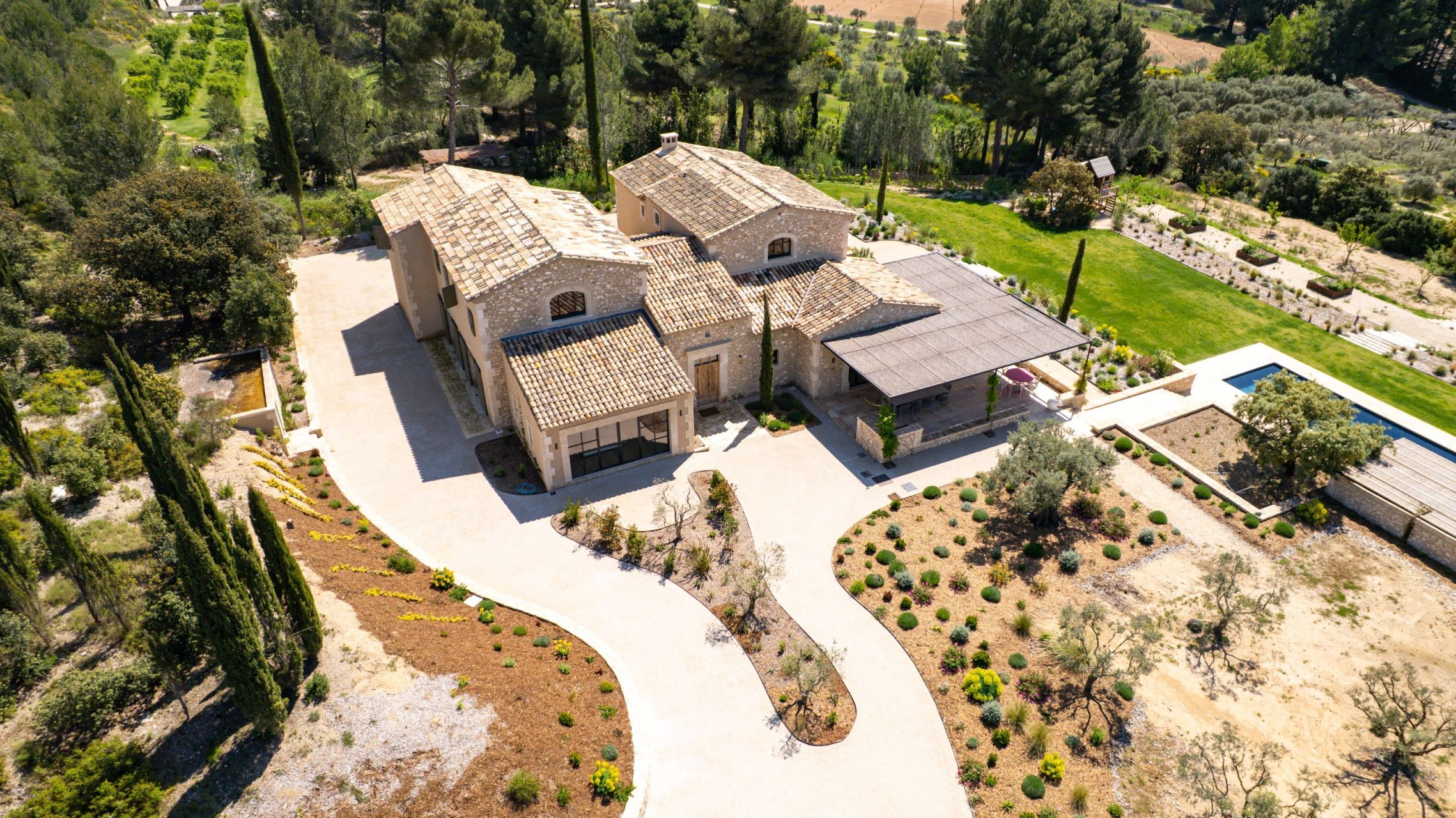 mas 13 Rooms for sale on MAUSSANE LES ALPILLES (13520)