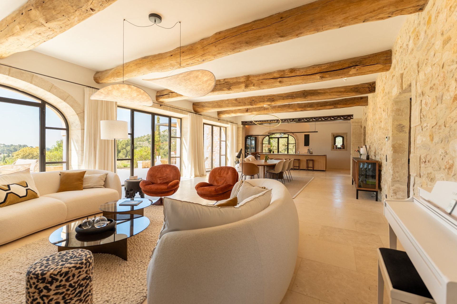mas 13 Rooms for sale on MAUSSANE LES ALPILLES (13520)