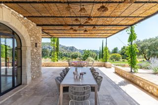 mas 13 Rooms for sale on MAUSSANE LES ALPILLES (13520)