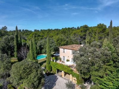 Sale House Aix-en-Provence 8&nbsp;Rooms 300&nbsp;m²