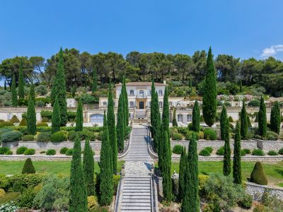 Vente Maison Aix-en-Provence 13&nbsp;Pièces 900&nbsp;m²