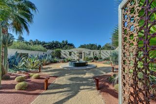 mas 12 Rooms for seasonal rent on ST REMY DE PROVENCE (13210)