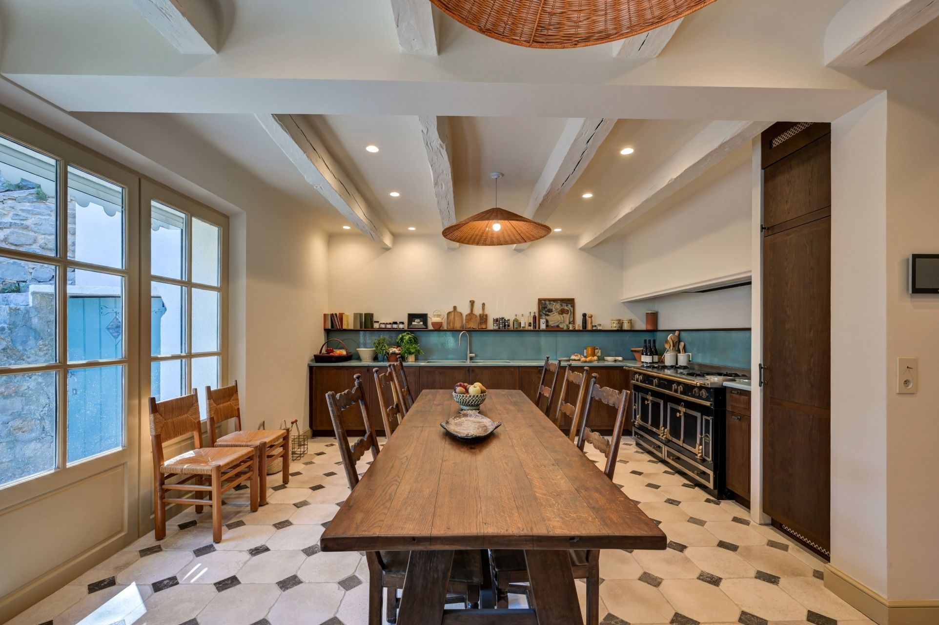 maison 13 Pièces en location saisonnière sur LE THOLONET (13100)
