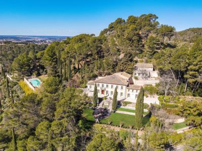 Vacances Maison Le Tholonet 13&nbsp;Pièces 755&nbsp;m²