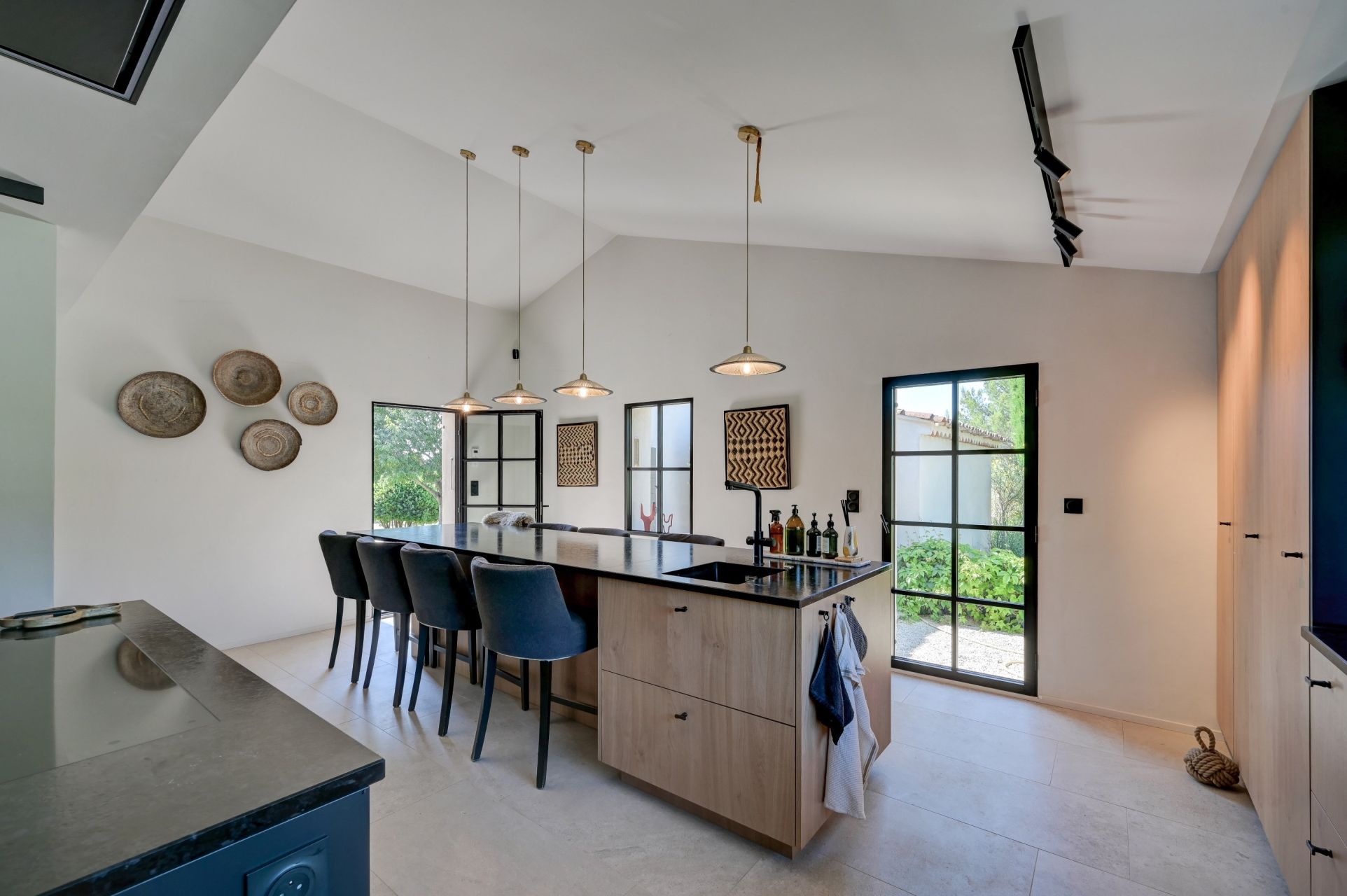 maison 8 Pièces en vente sur AIX EN PROVENCE (13100)