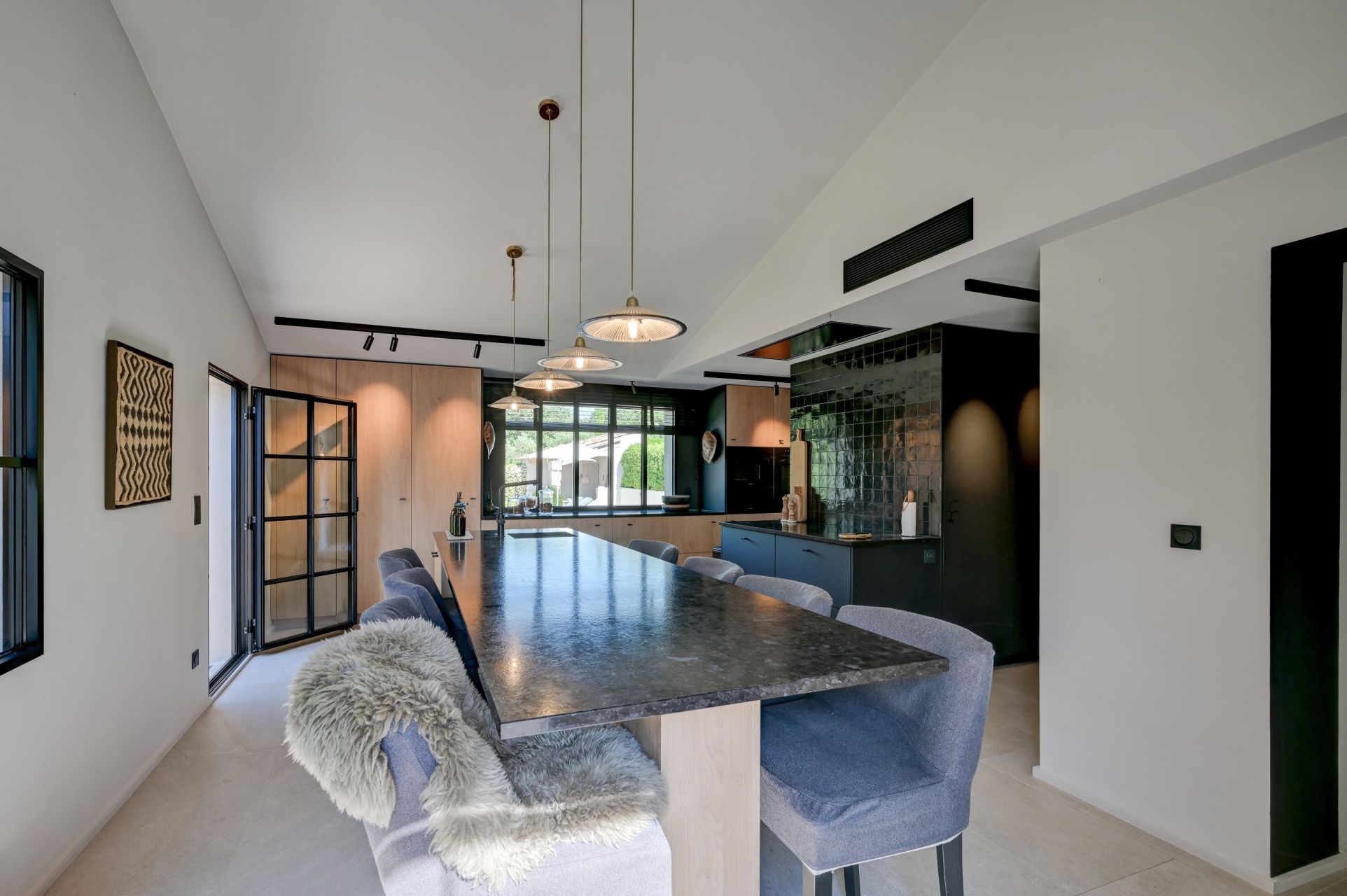maison 8 Pièces en vente sur AIX EN PROVENCE (13100)
