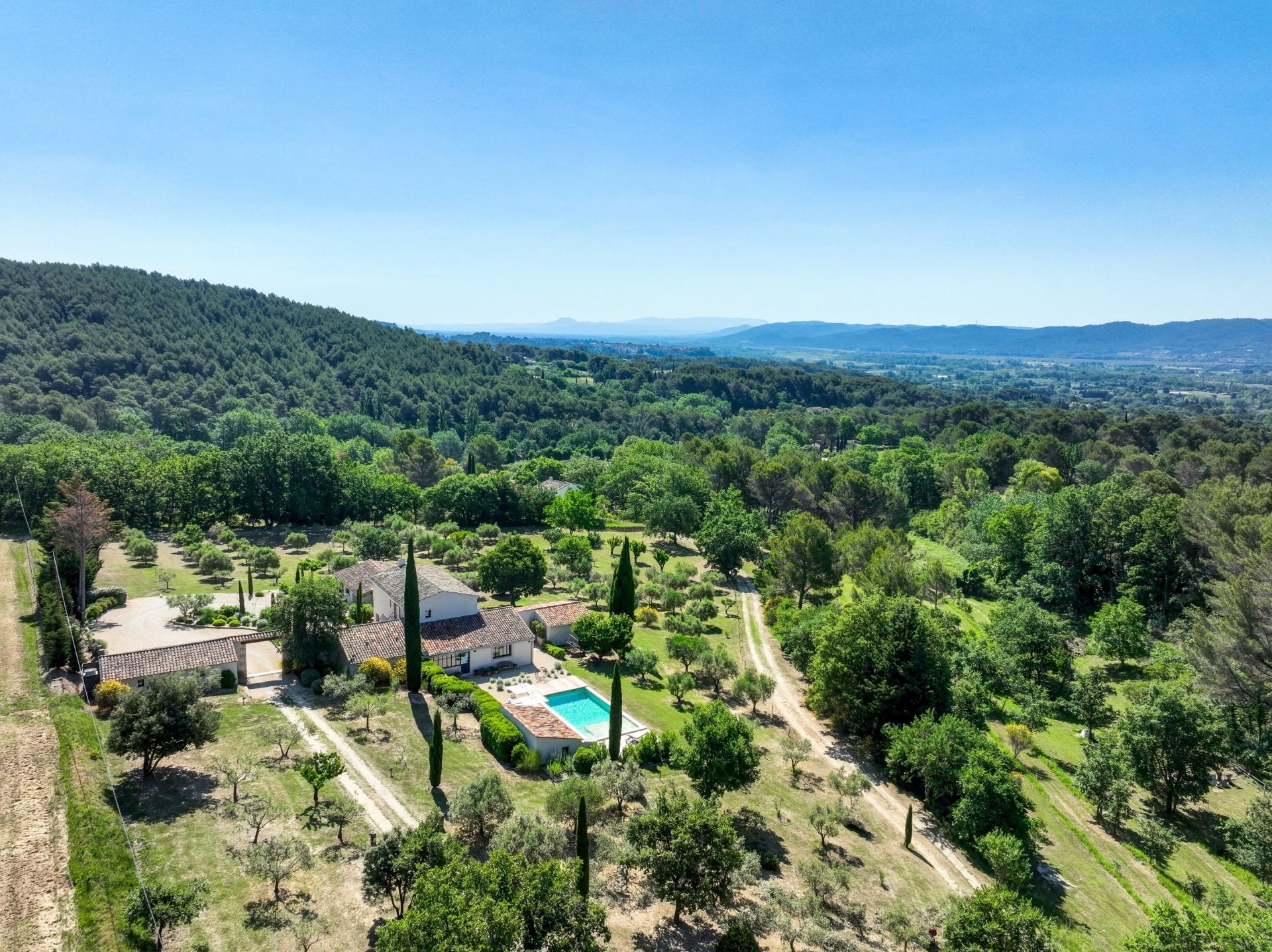maison 8 Pièces en vente sur AIX EN PROVENCE (13100)
