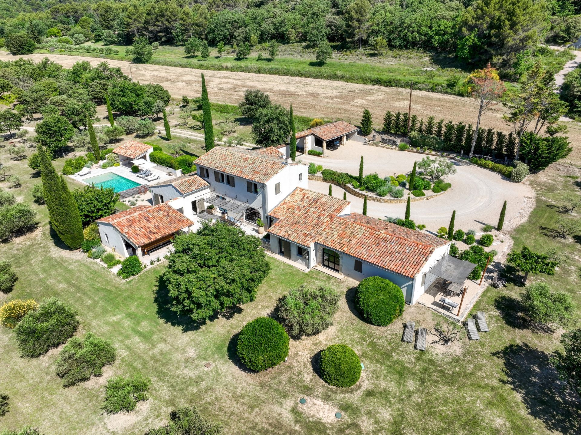 maison 8 Pièces en vente sur AIX EN PROVENCE (13100)