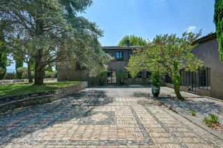 house 23 Rooms for sale on AIX EN PROVENCE (13100)