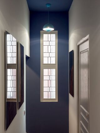 townhouse 6 Rooms for sale on ARLES (13200)
