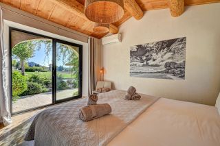 mas 6 Rooms for seasonal rent on MAUSSANE LES ALPILLES (13520)