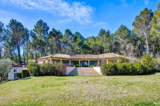 house 10 Rooms for rent on AIX EN PROVENCE (13100)