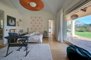 house 10 Rooms for rent on AIX EN PROVENCE (13100)