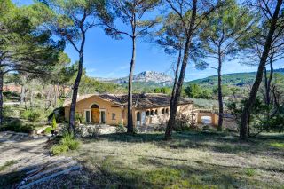 house 10 Rooms for rent on AIX EN PROVENCE (13100)