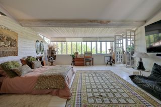 mas 12 Rooms for sale on FONTVIEILLE (13990)