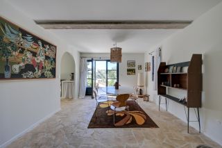 mas 12 Rooms for sale on FONTVIEILLE (13990)
