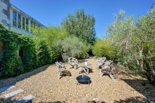 mas 12 Rooms for sale on FONTVIEILLE (13990)