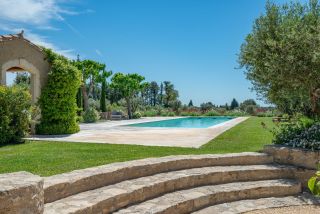 maison 8 Pièces en vente sur MAUSSANE LES ALPILLES (13520)