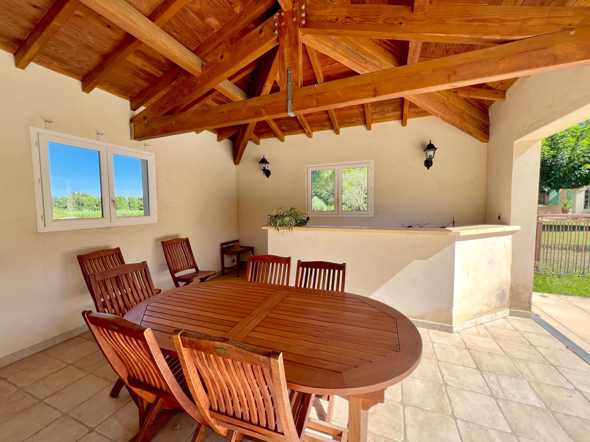 traditional house 6 Rooms for sale on ST REMY DE PROVENCE (13210)