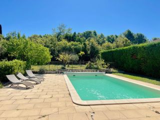 traditional house 6 Rooms for sale on ST REMY DE PROVENCE (13210)