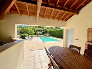 traditional house 6 Rooms for sale on ST REMY DE PROVENCE (13210)
