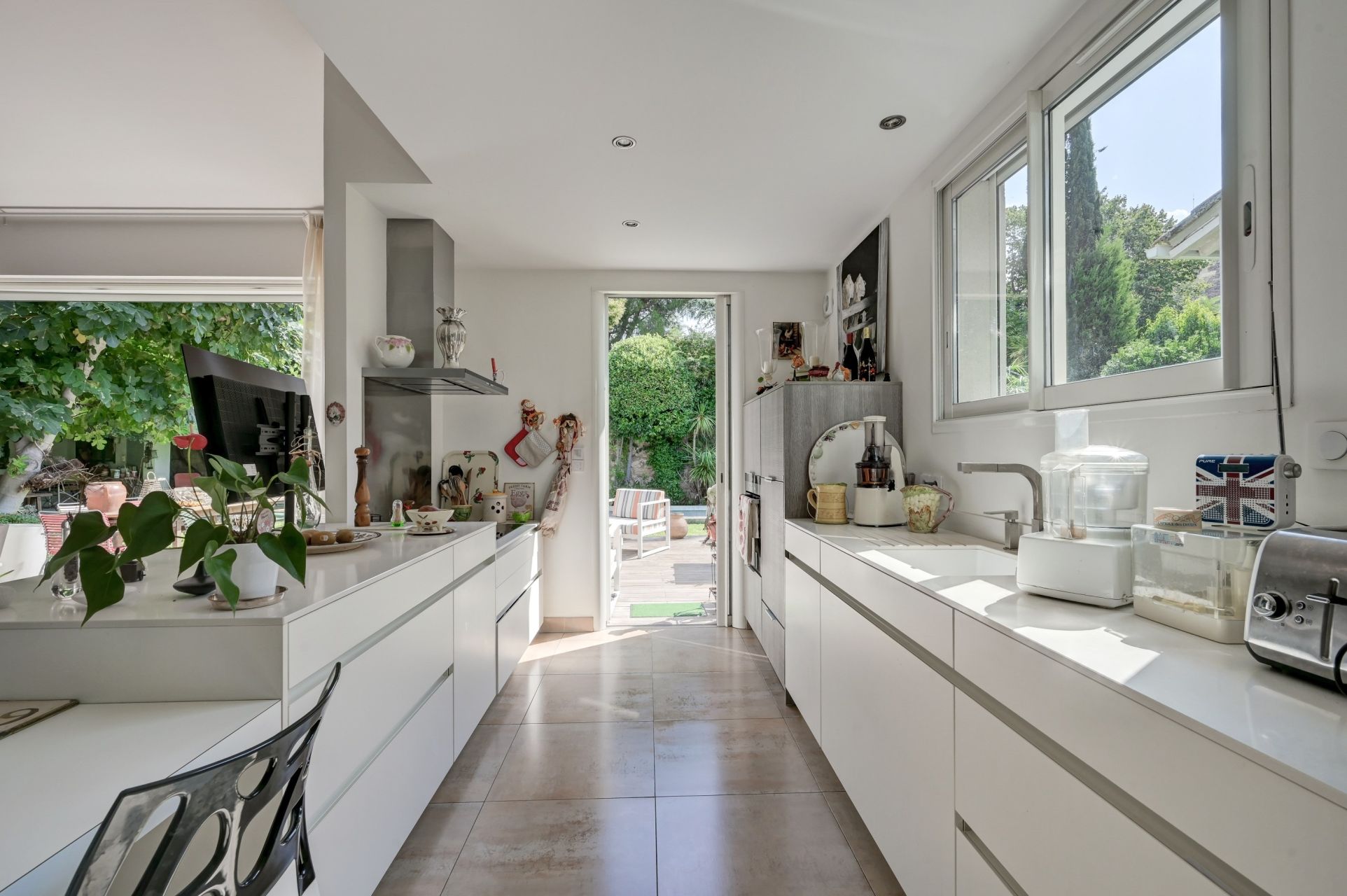 maison 5 Pièces en vente sur VILLENEUVE LES AVIGNON (30400)