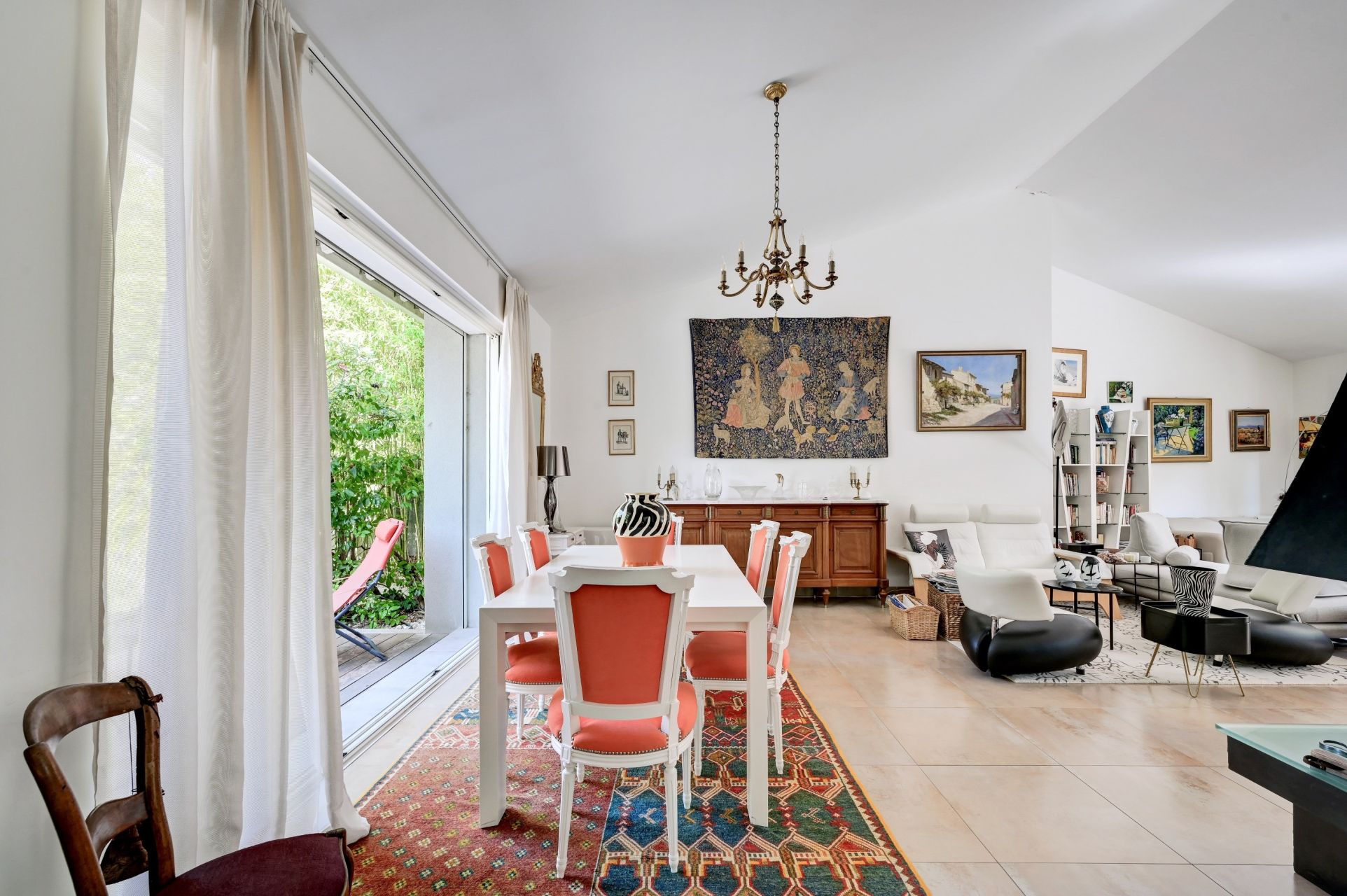 maison 5 Pièces en vente sur VILLENEUVE LES AVIGNON (30400)