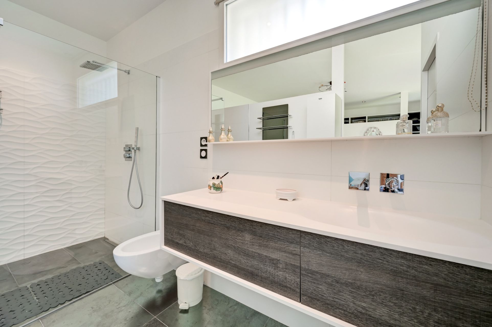 maison 5 Pièces en vente sur VILLENEUVE LES AVIGNON (30400)