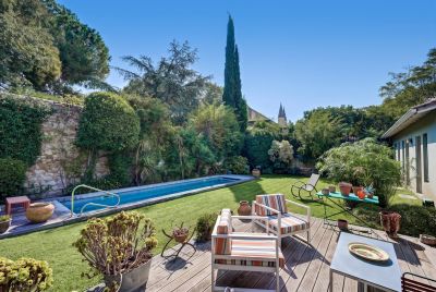 Vente Maison Villeneuve-lès-Avignon 5&nbsp;Pièces 196&nbsp;m²