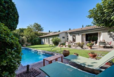 Vente Maison Villeneuve-lès-Avignon 5&nbsp;Pièces 196&nbsp;m²