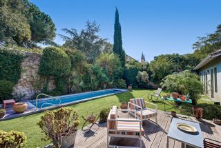 maison 5 Pièces en vente sur VILLENEUVE LES AVIGNON (30400)
