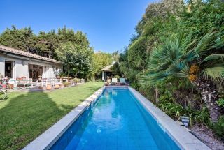 maison 5 Pièces en vente sur VILLENEUVE LES AVIGNON (30400)
