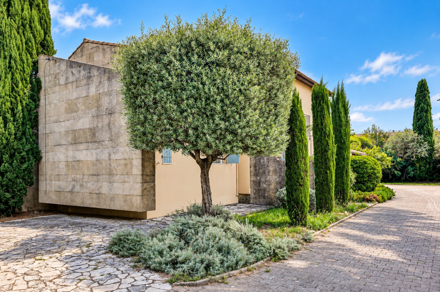 maison 6 Pièces en vente sur ARLES (13200)