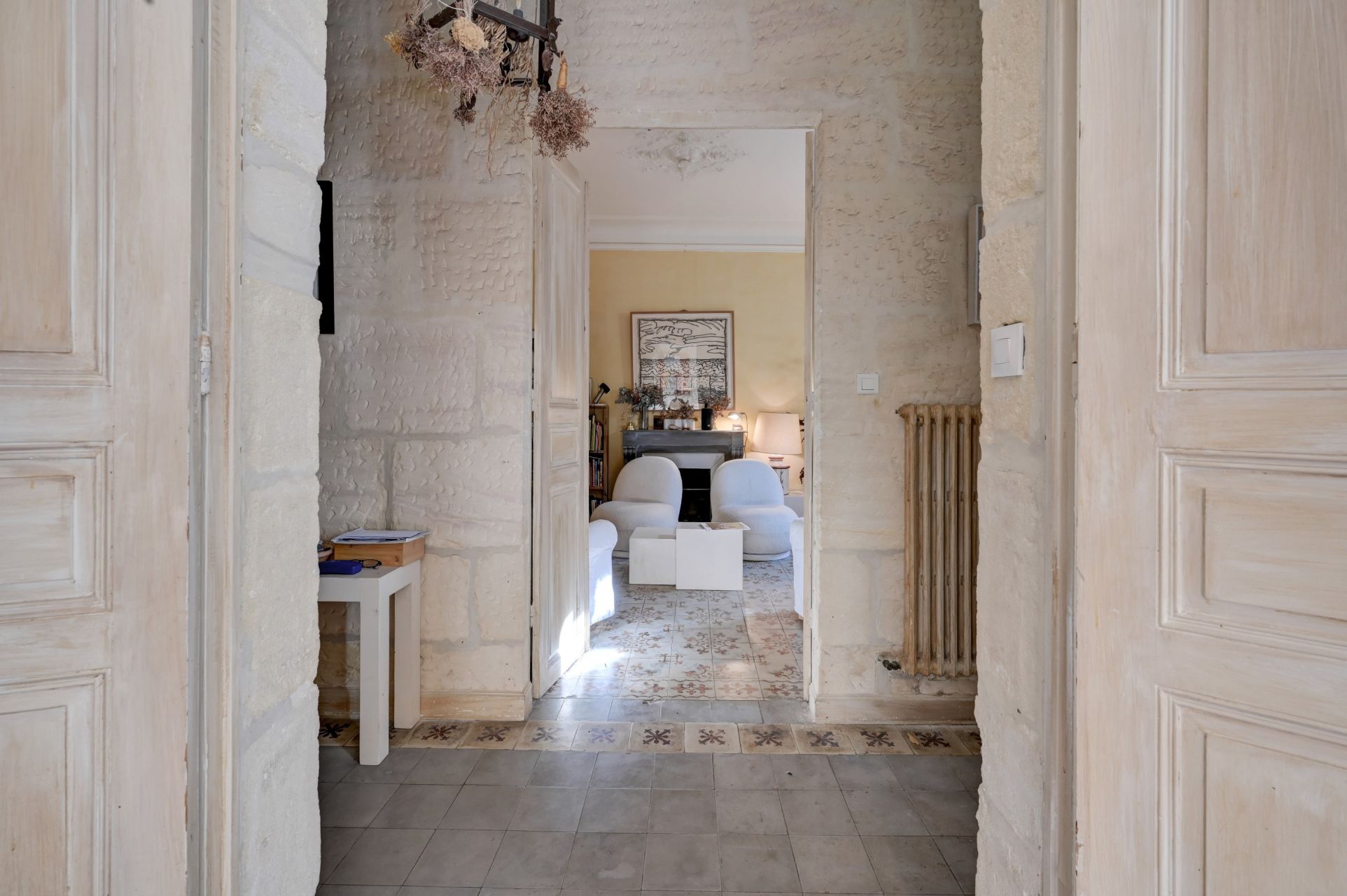 maison 9 Pièces en vente sur FONTVIEILLE (13990)