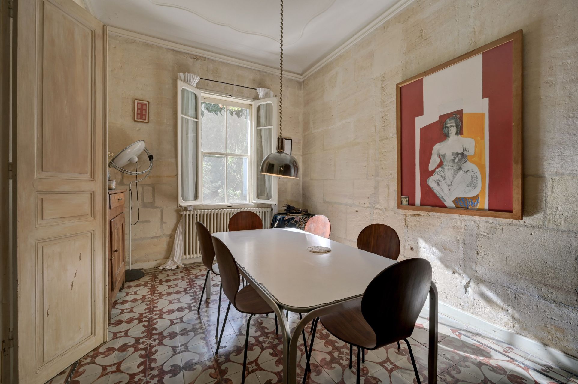 maison 9 Pièces en vente sur FONTVIEILLE (13990)