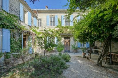 Vente Maison Fontvieille 9&nbsp;Pièces 242&nbsp;m²