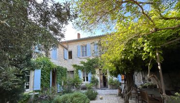 maison 9 Pièces en vente sur FONTVIEILLE (13990)