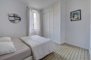 maison 9 Pièces en vente sur FONTVIEILLE (13990)
