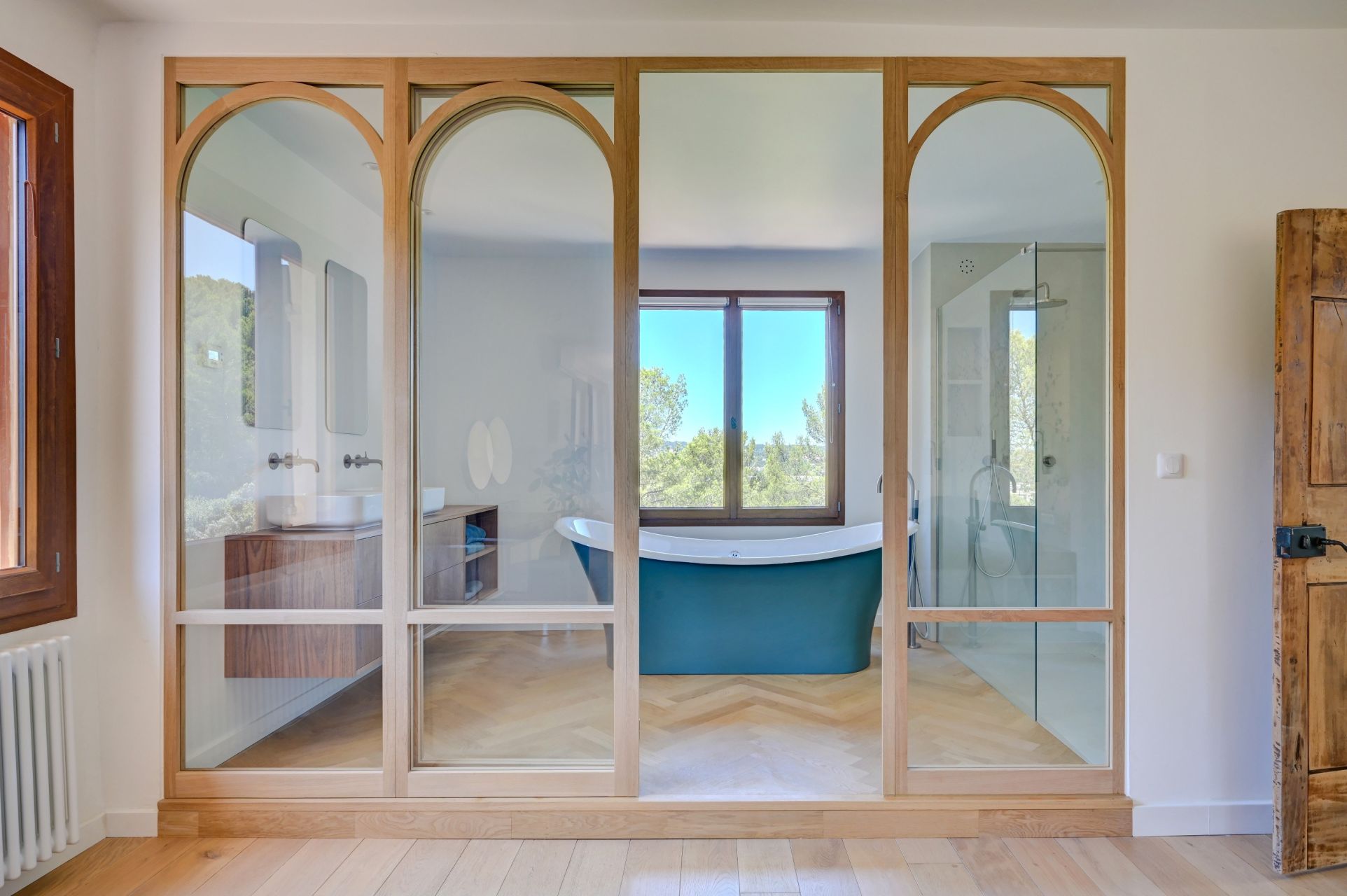 house 20 Rooms for sale on AIX EN PROVENCE (13100)