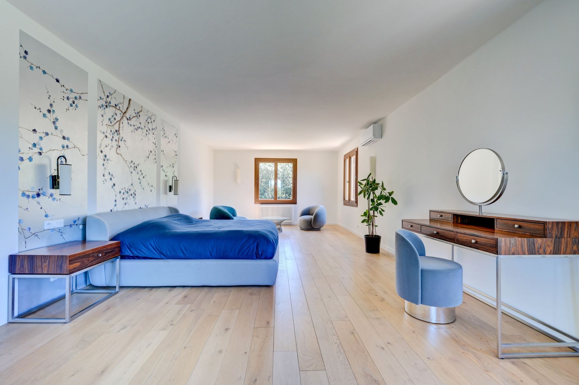 house 20 Rooms for sale on AIX EN PROVENCE (13100)
