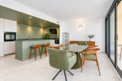 Sale Apartment Arles 4&nbsp;Rooms 169&nbsp;m²